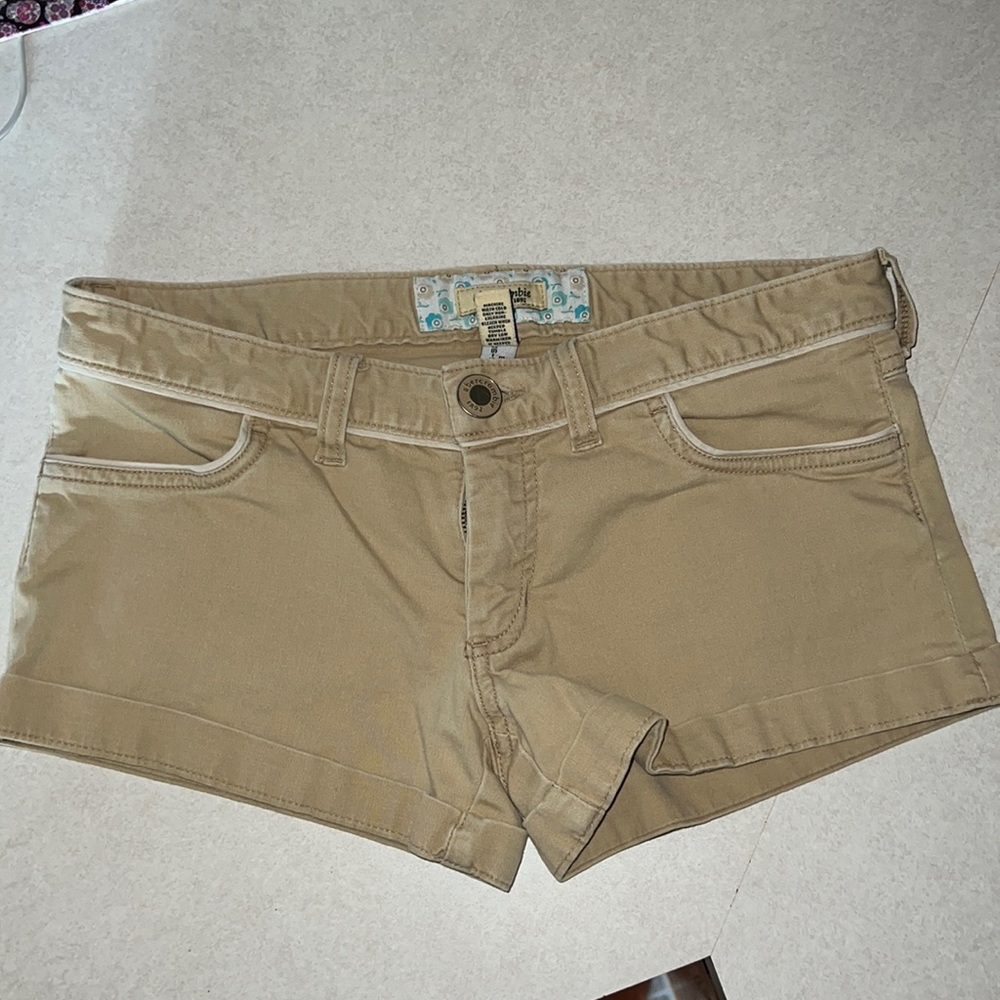 Abercrombie stretchy shorts